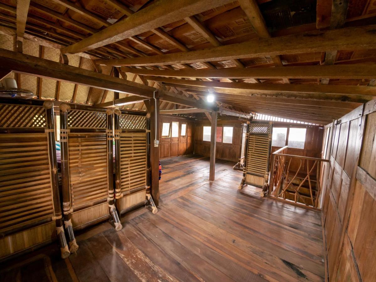 Villa Watu Kodok - Villa Located Close To The Beach Baron 외부 사진